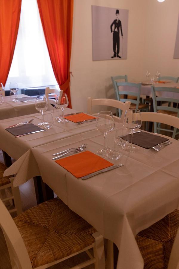 Il Borgo Ristorante Pizzeria Camere Аквапенденте Экстерьер фото